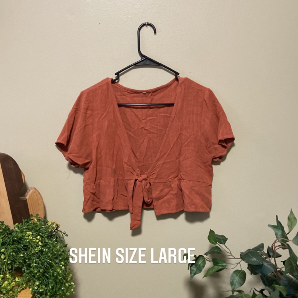 cute shein crop top